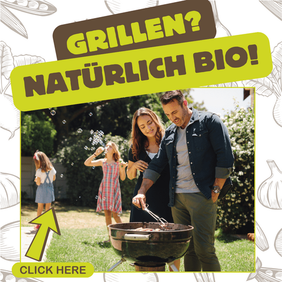 KI generiert: Das Bild zeigt eine Werbegrafik für Naturkosmetik mit verschiedenen Kosmetikflaschen und -gläsern sowie Pflanzenblättern. Der Text weist auf hochwertige und preiswerte Naturkosmetik hin.