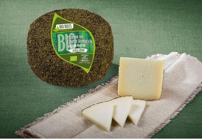 Produktfoto zu Pecorino mit Kräuterrinde aus der Toskana