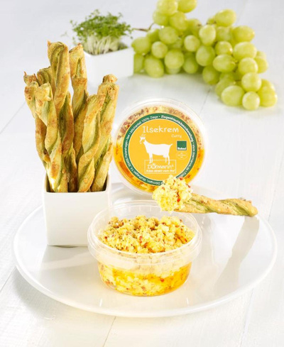 Produktfoto zu Ilsekrem Ziegenfrischkäse mit Curry 150g